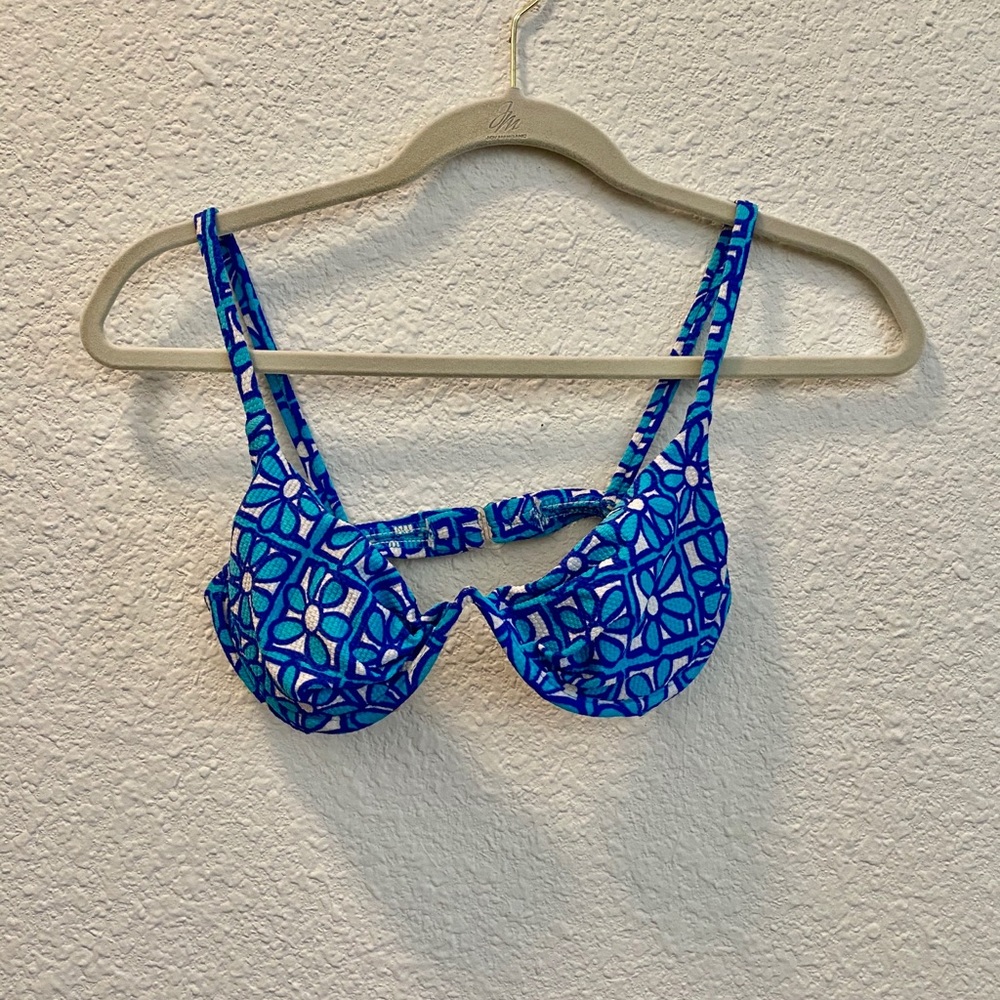 Vintage bikini top (underwire and padding)